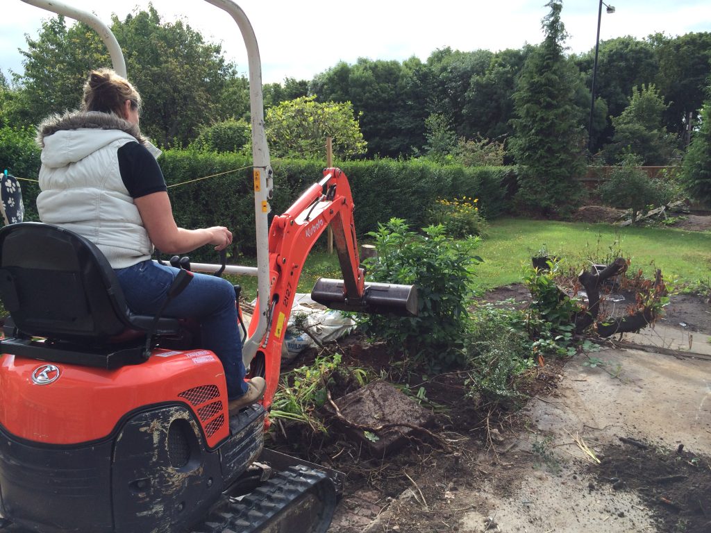 Landscaping and Property Services Nicola Digger Clearance